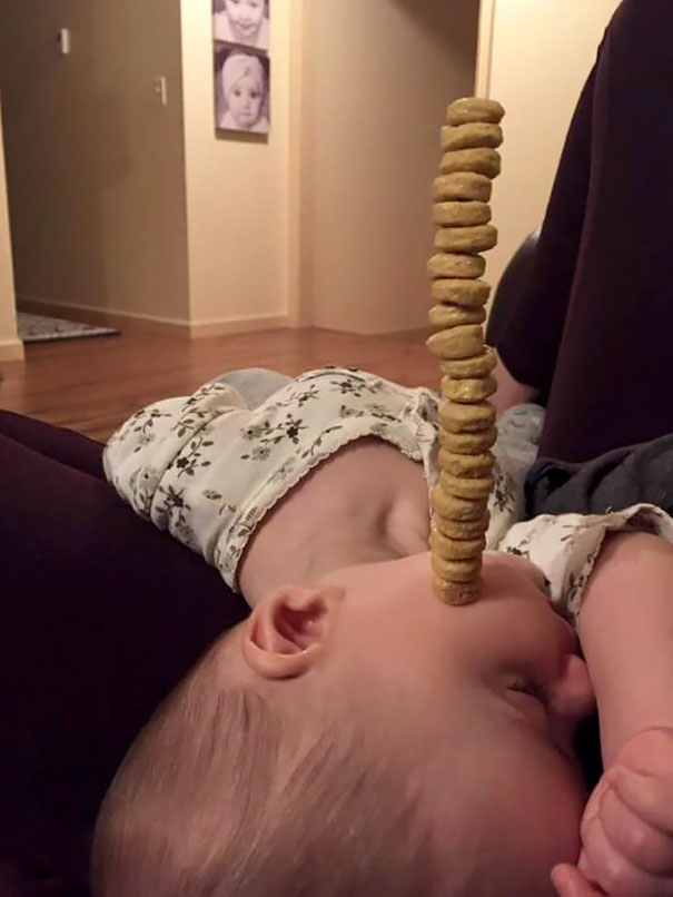 cheerio-challenge-dads-stack-cheerios-babies-funny-competition-14-57651912e72ef__605