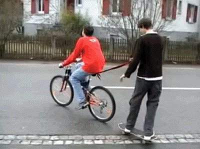 bike-fail-pulling-buddy