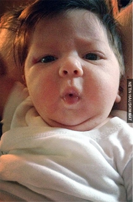 15-hilarious-photos-of-babies-proving-that-when-you-gotta-go-you-gotta-go-01-3